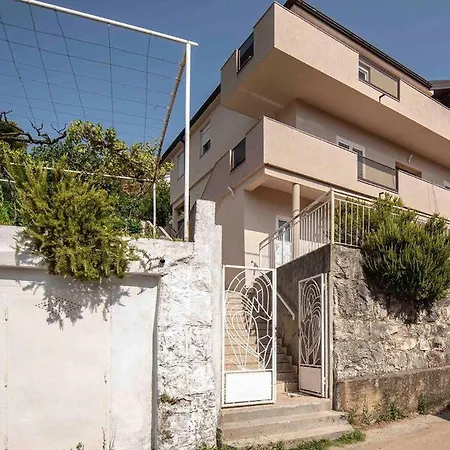 Berdovic Holiday home *
