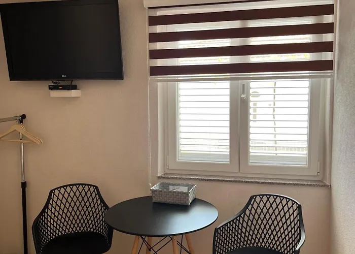 Berdovic בית נופש טרביניה